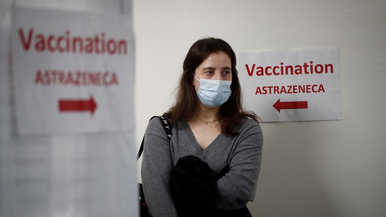 EU countries such as France trail far behind the UK in their vaccine roll out