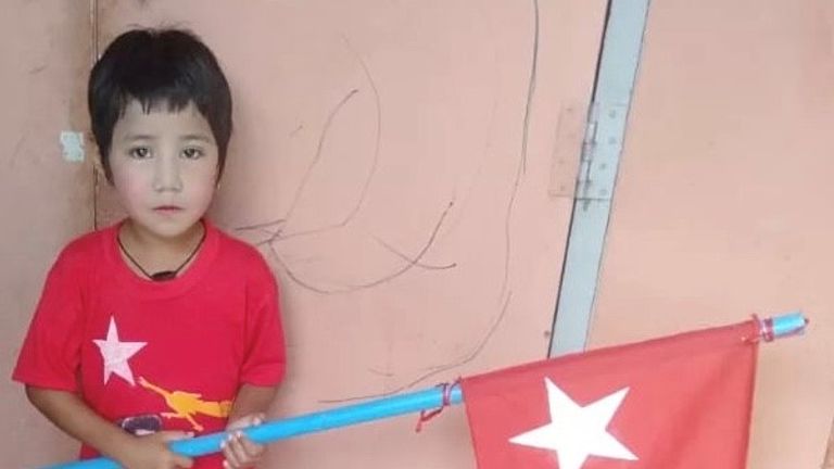 خین میو چیت ، دختر هفت ساله ای که در میانمار تیرباران شد