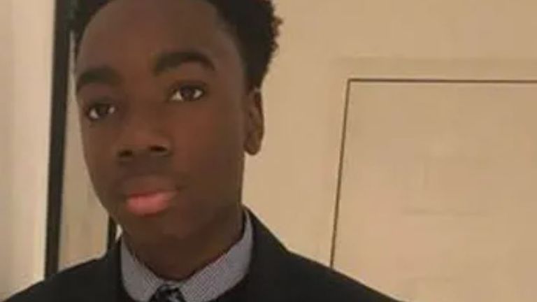 Richard Okorogheye, 19 ans, est étudiant à l'Université d'Oxford et est porté disparu depuis le 22 mars.  Pic: Police rencontrée
