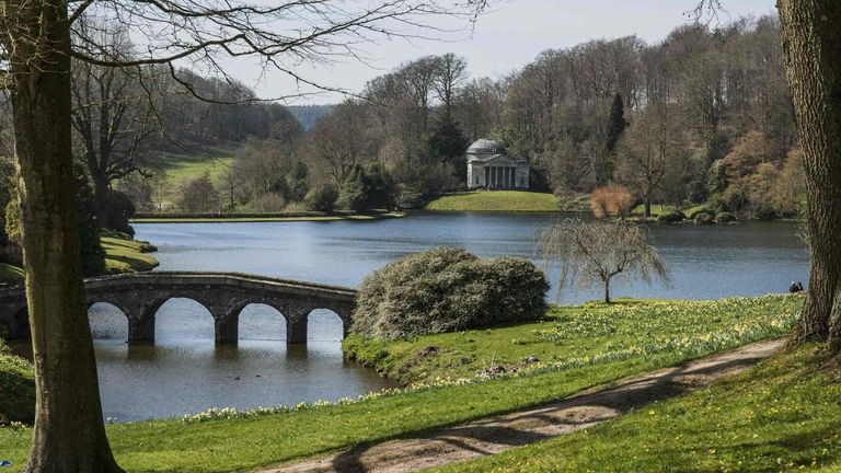 22 août 2012, Mere, Wiltshire, Angleterre: Stourhead;  Mere Wiltshire England (crédit Image: © Guy Heitmann / Design Pics via ZUMA Wire) La maison palladienne et le jardin paysager de renommée mondiale appartiennent au National Trust et ont été ouverts pour la première fois dans les années 1740.