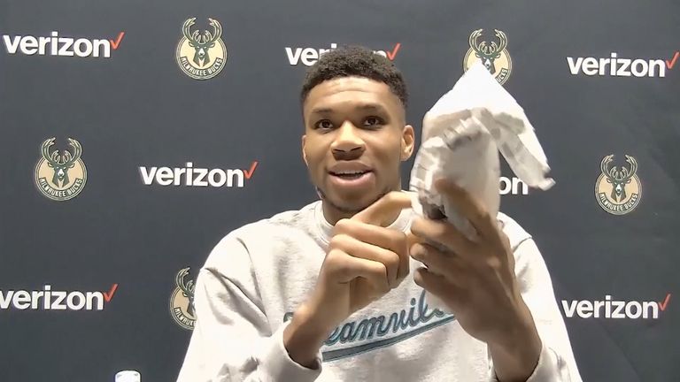 Giannis orders Philly cheesesteak after Sixers win