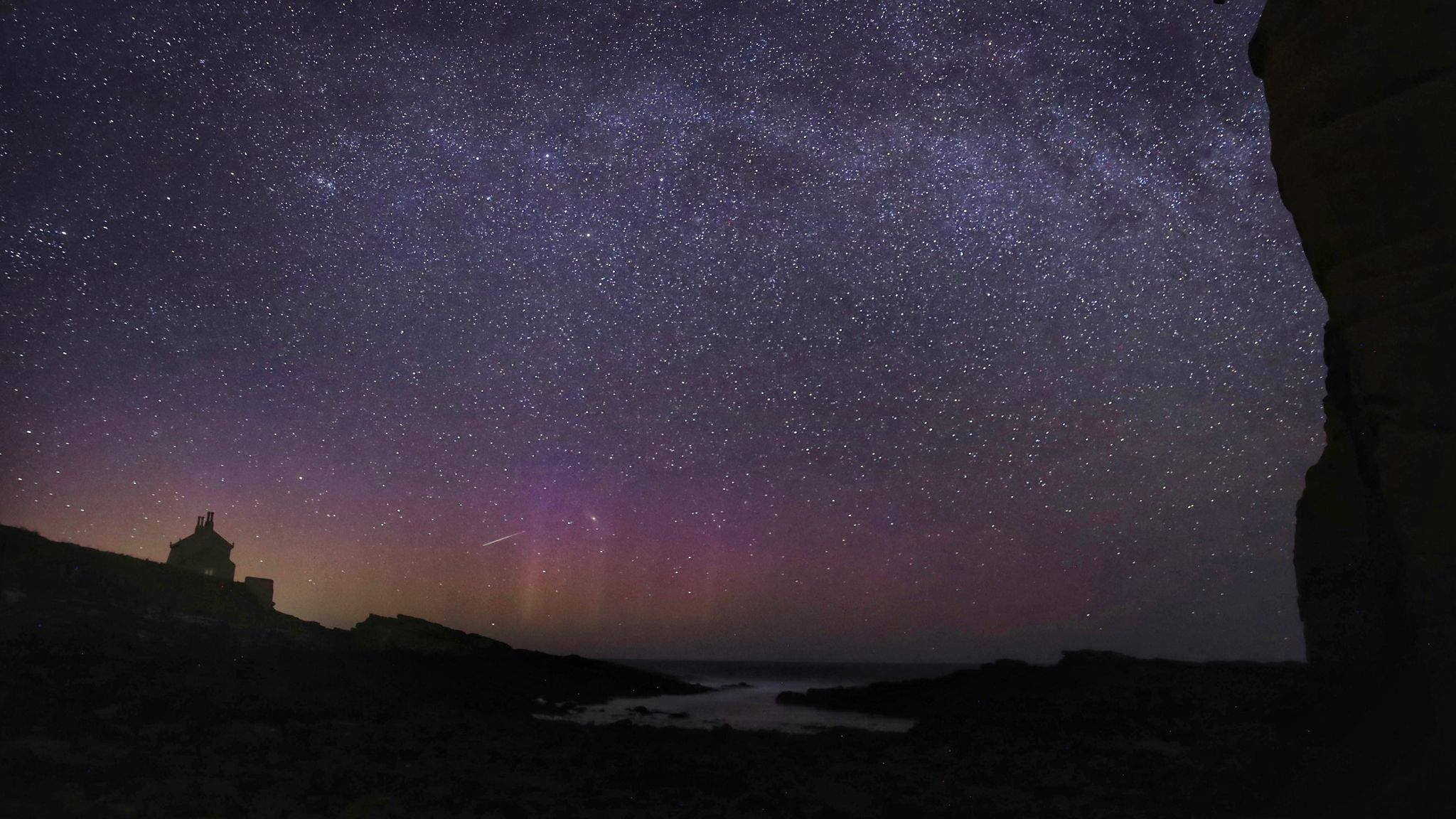 Lyrid meteor shower to light up skies over the UK - here's when to ...