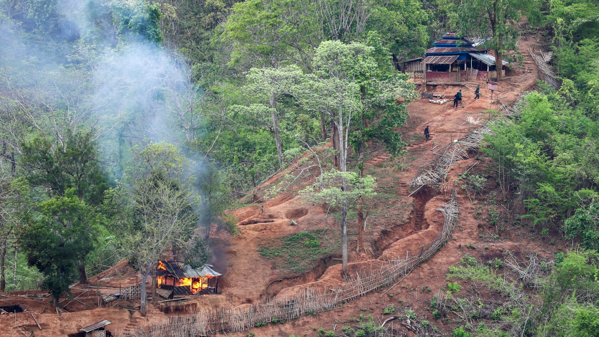 Chaos At Myanmar-Thailand Border As People Flee Gunfire And Airstrikes ...