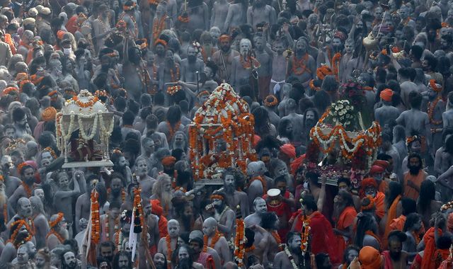 COVID-19: India sees record case numbers as millions of pilgrims flock to Hindu festival - Vimarsana News
