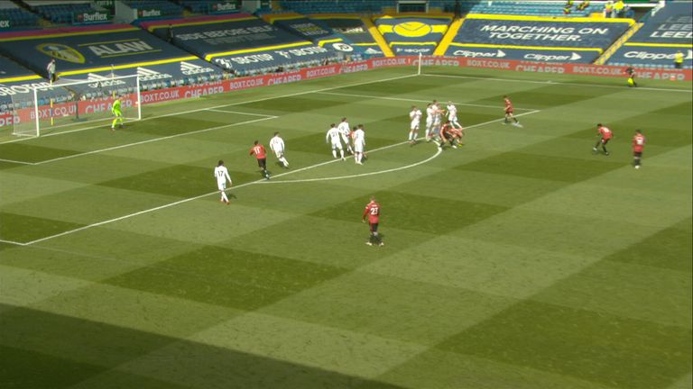 Brilliant Rashford effort saved by Meslier (45)