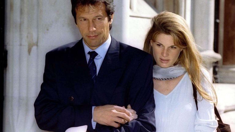 Former Pakistan cricket captain Imran Khan, accompanied by his wife Jemima, arrives at the London&#39;s High Court July 26. Former England team-mates Ian-Botham and Allan-Lamb are suing Khan for libel over an article which appeared in India Today.