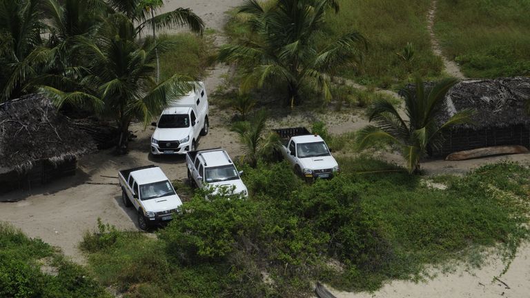 The vehicles from the convoy which left the Amarula hotel that made it to the beach