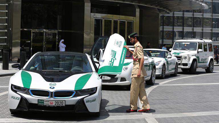 Police à Dubaï.  Pic: AP