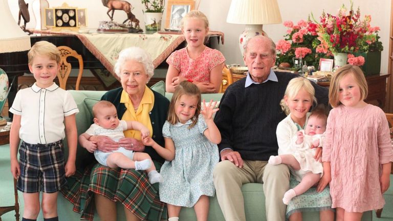 The Queen and The Duke of Edinburgh surrounded by seven of their great-grandchildren at Balmoral Castle in 2018.

 The Duchess of Cambridge