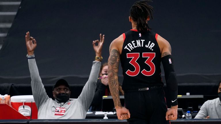 Trent Jr's buzzer-beater wins it for Raptors