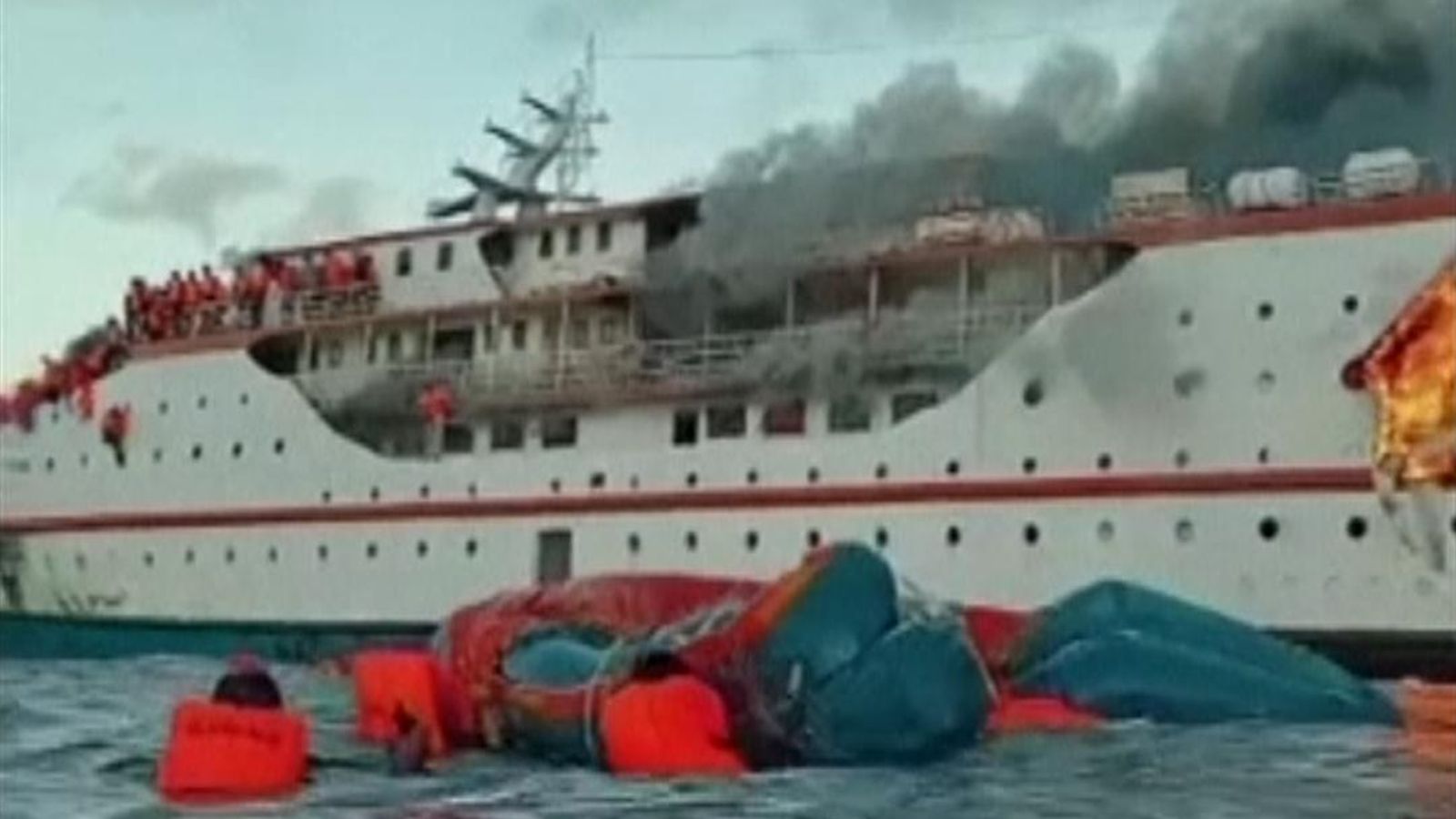 Indonesia Passengers Jump Into Sea To Escape Ferry Fire World News