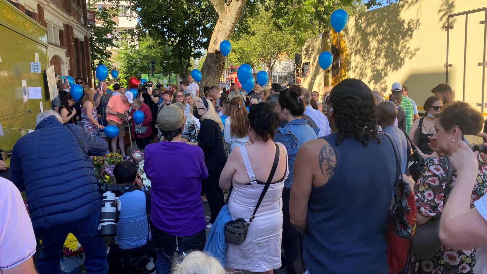 Islington stabbing Tributes to Tony Eastlake at vigil for flower