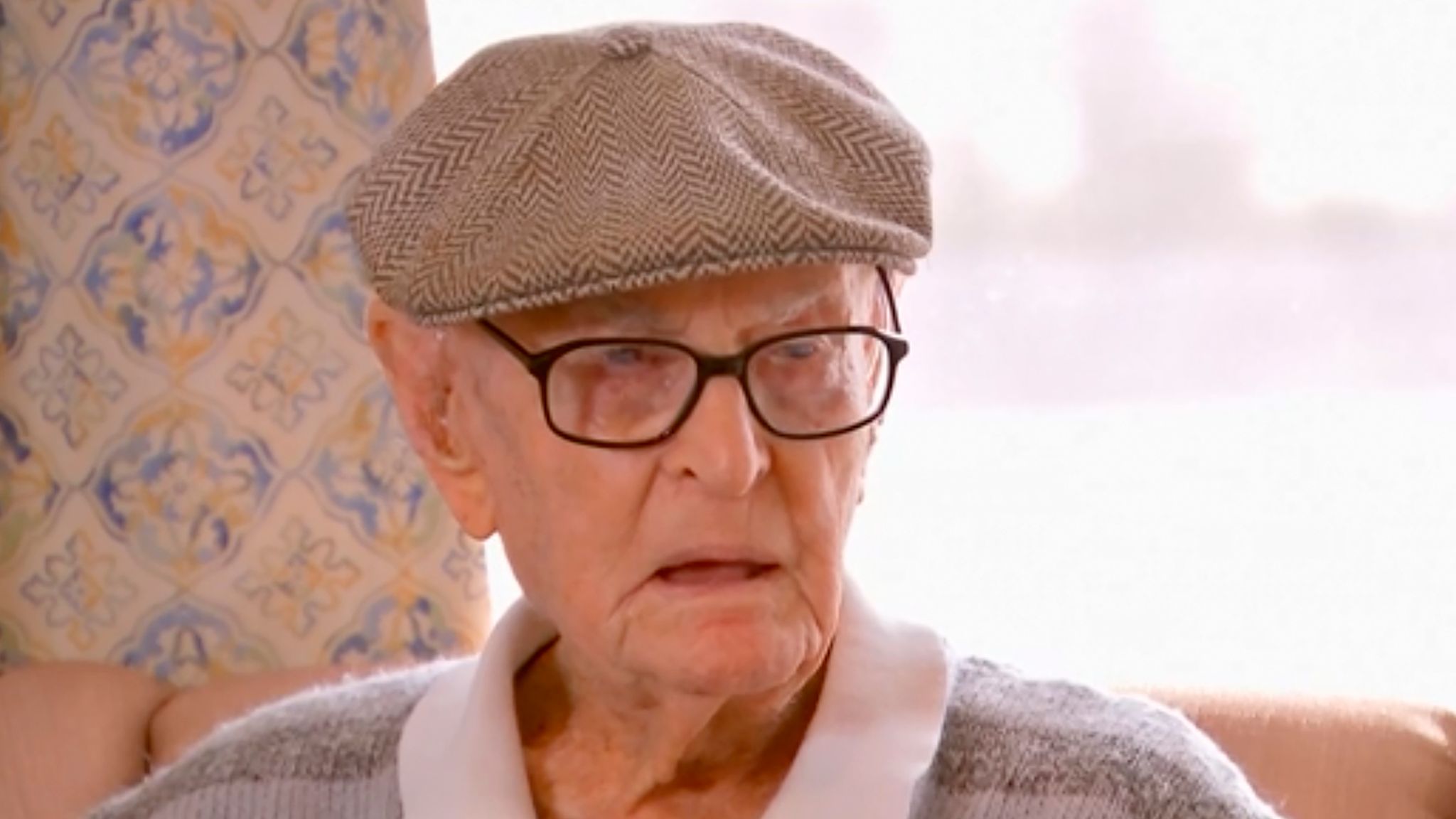 Dexter Kruger Australia S Oldest Man 111 Reveals Secrets Of Long Life Are Eating Chicken