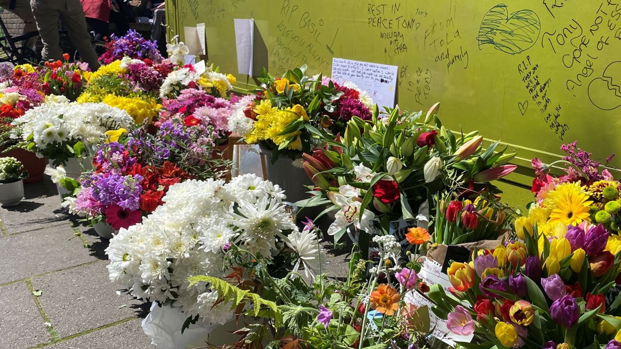 Islington stabbing Tributes to Tony Eastlake at vigil for flower