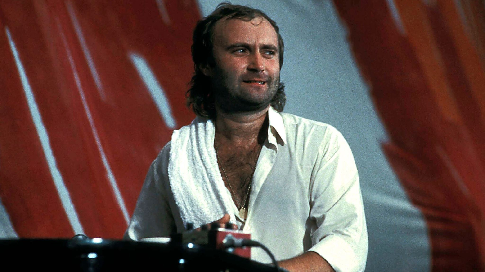 #39 The Phil Collins Effect #39 : Older pop stars given hope by former Genesis