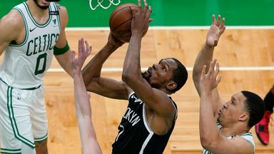 Durant erupts for 42 at Boston