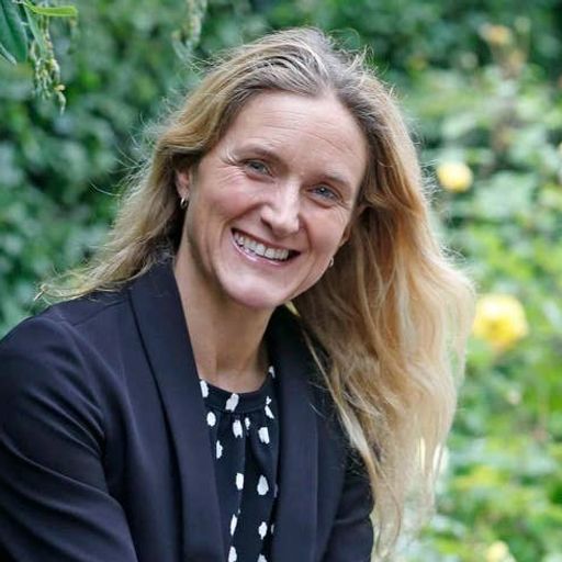 Jo Cox's sister chosen as Labour candidate in by-election