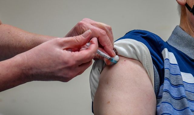 COVID-19: Vaccine rollout extended for second time this week as 34 and 35 -year-olds in England can get the jab - Vimarsana News