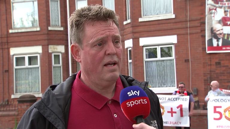 'Glazers must listen to Man Utd fans'