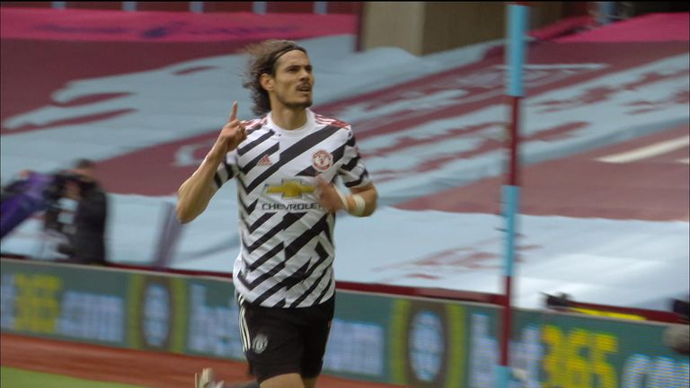 Cavani seals it for United! (87)
