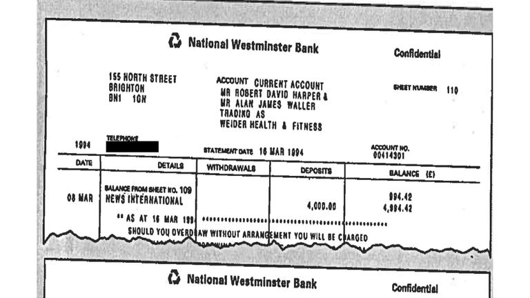 Faux relevés bancaires relatifs à News International et Penfold Consultants (Jersey), tels que publiés dans une annexe de l'enquête indépendante de Lord Dyson sur les circonstances entourant le programme.  Date d'émission: jeudi 20 mai 2021.