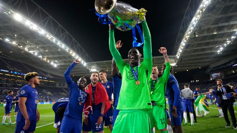 Keeper Edouard Mendy lifts the trophy