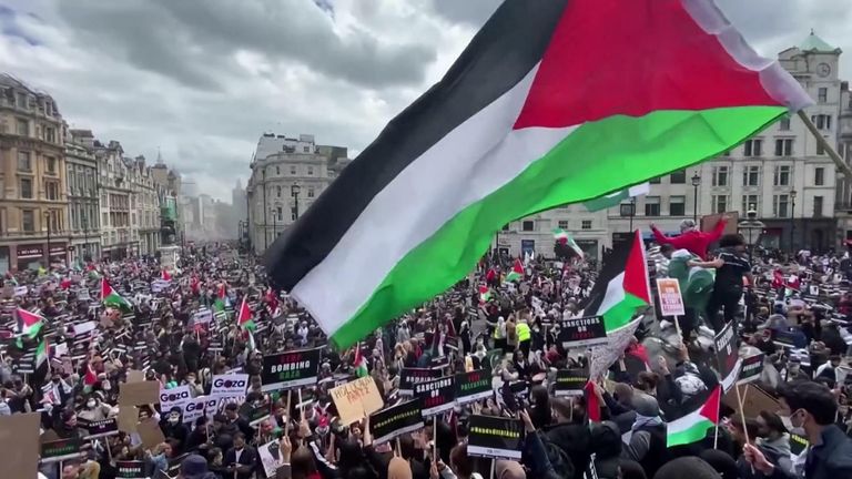 Thousands of pro-Palestinian demonstrators march in London