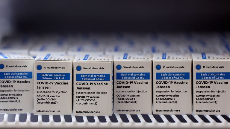 11 May 2021, Saxony-Anhalt, Irxleben: Cartons of Corona vaccine doses from the US pharmaceutical company Johnson & Johnson stand in a transport box. Photo by: Ronny Hartmann/picture-alliance/dpa/AP Images