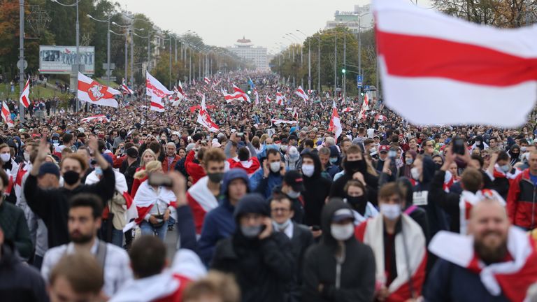 Les protestations lors des élections truquées ont été généralisées à Minsk l'année dernière.  Photo : Tut.By via Reuters