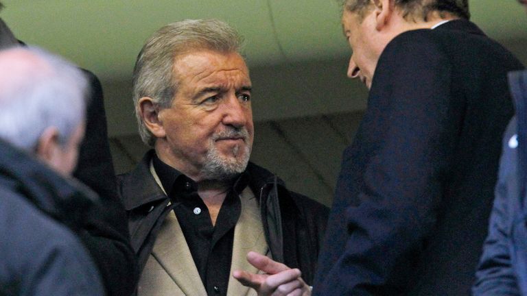 Terry Venables, former England coach, believes Martin Bashir forged bank documents showing he was using assets that he did not have to raise a million pounds.