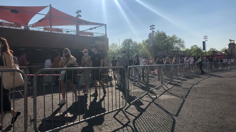 Thousands of young people queued in the sun for vaccines