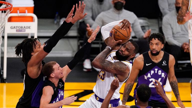 NBA Wk19: Raptors 121-114 Lakers