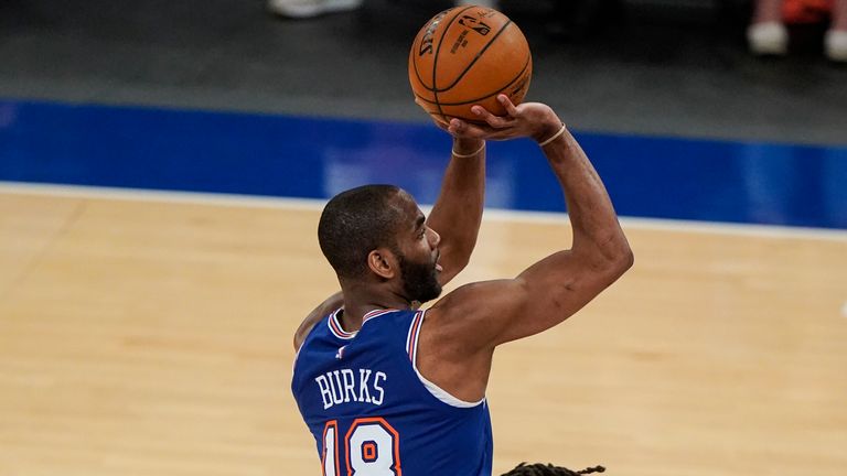 Burks stars with double-double for Knicks