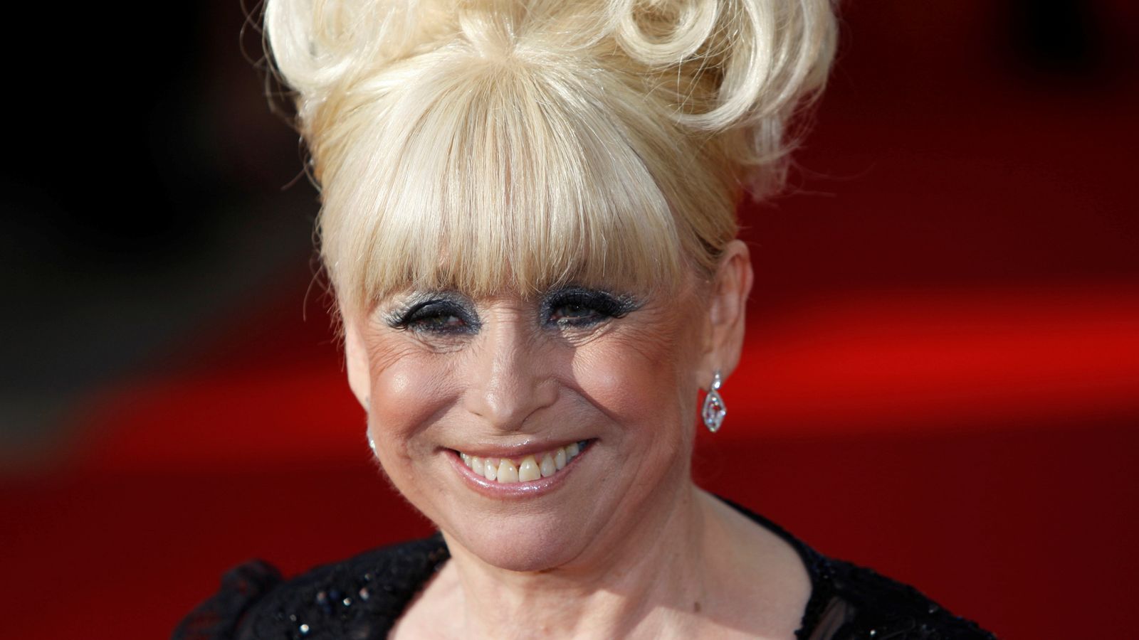 Dame Barbara Windsor: Call for Babs’ army of volunteers to test dementia therapies in memory of actress