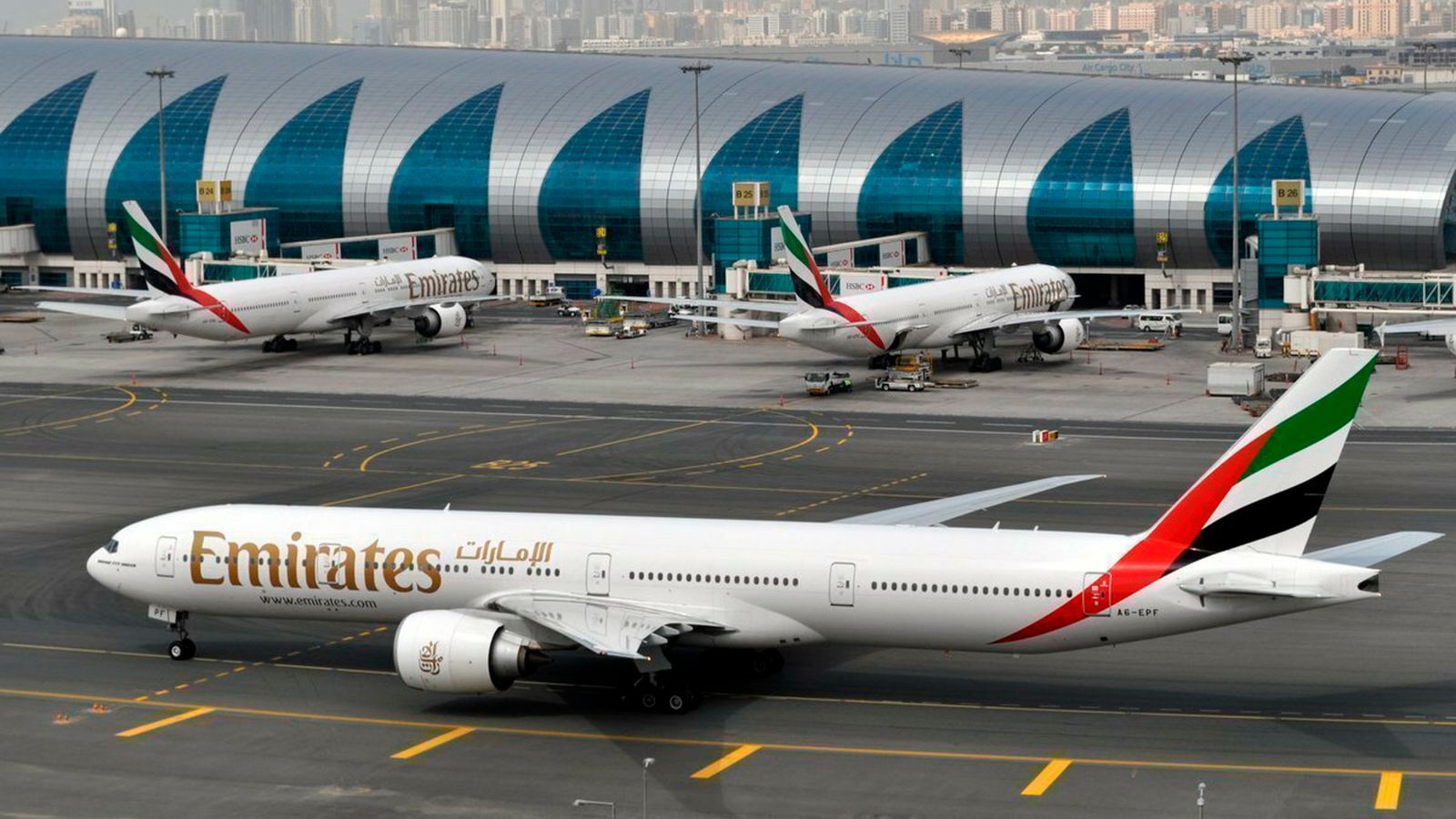 Unreasonable and unacceptable': Furious Emirates refuses to cut flights  from Heathrow | Business News | Sky News