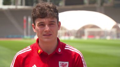 Wales winger James: I thrive off pressure