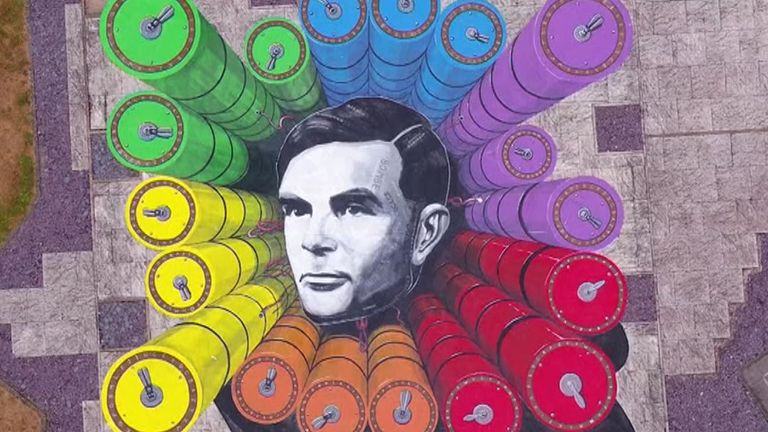 Unveiled on Turing&#39;s birthday, the work at GCHQ  was created by 3D artist Joe Hill and features 15 hidden codes.