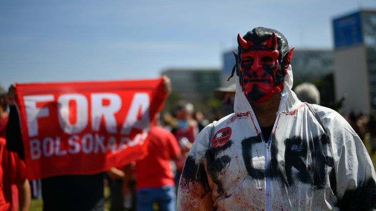 Wut richtete sich bei Demonstrationen im ganzen Land gegen den brasilianischen Präsidenten president