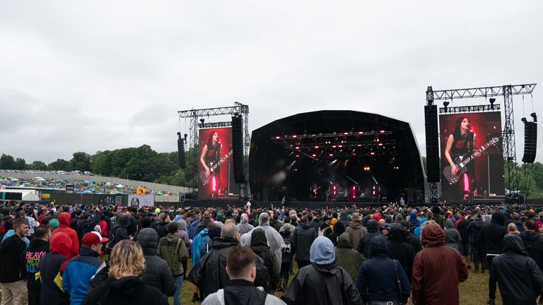 Fesivalgoers didn&#39;t need to wear masks or socially distance on the first day of Download Festival