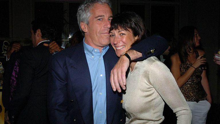 Ghislaine Maxwell et Jeffrey Epstein.  Photo : Ciel Royaume-Uni