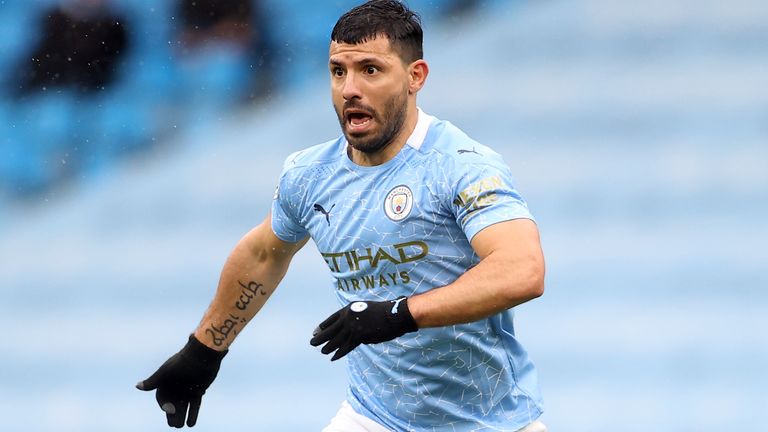 Manchester City need to replace Sergio Aguero