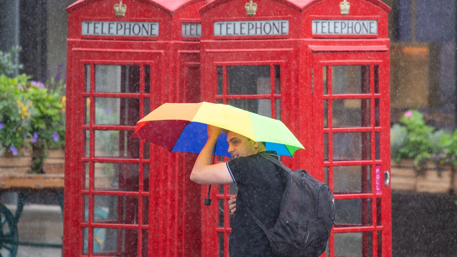 UK Weather: Thunderstorms And Heavy Rainfall To Hit Much Of Country As ...