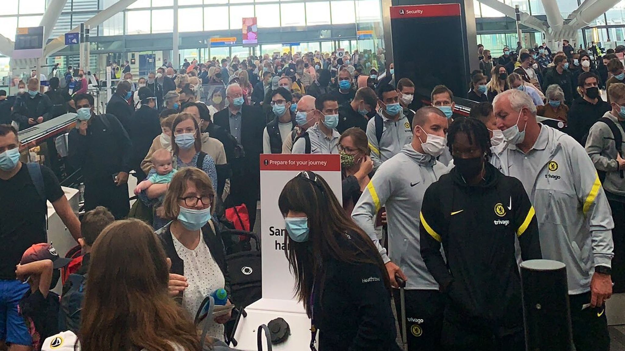 Heathrow Airport: Passengers stuck in long queues as security staff are  told to self-isolate | UK News | Sky News