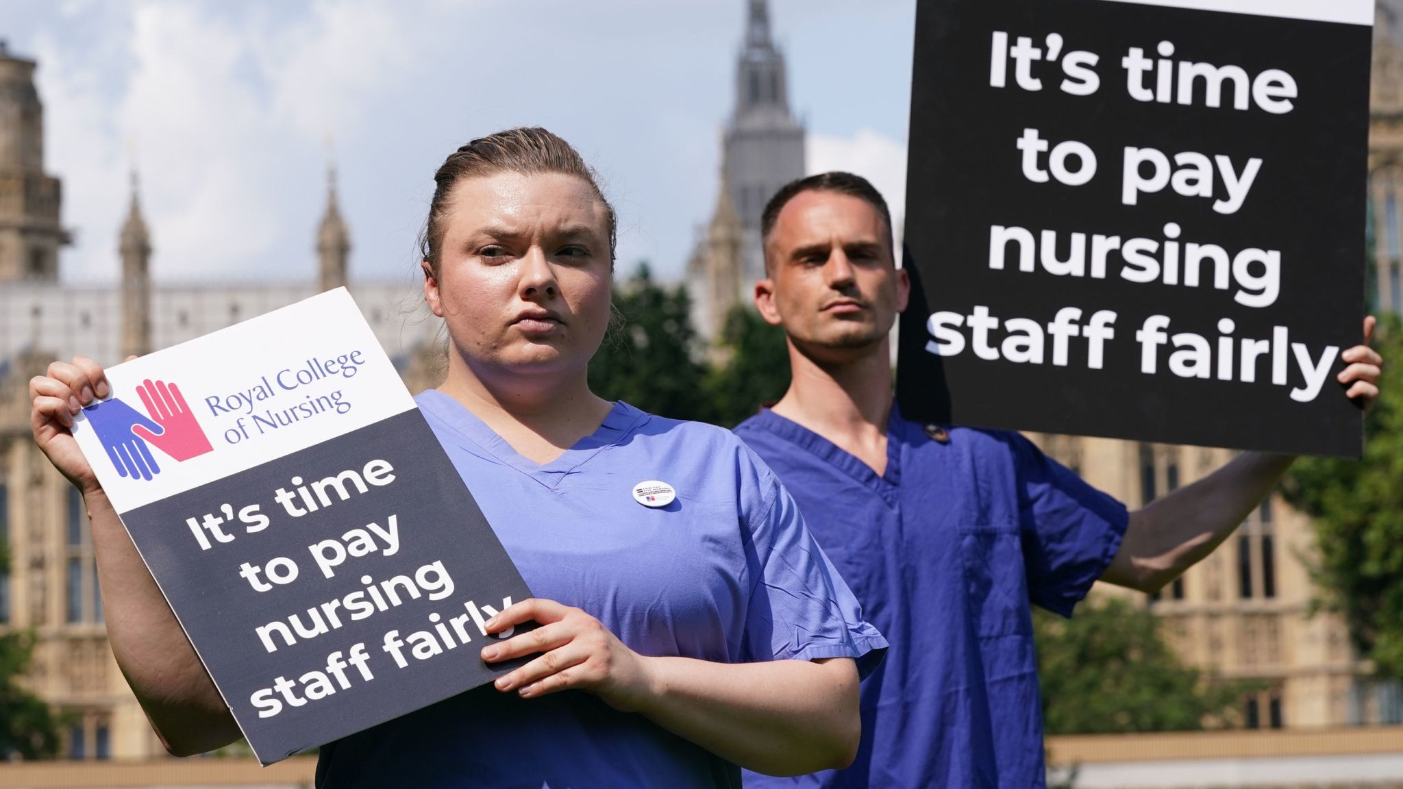 Nhs Staff In England Get Pay Rise Of 3 After Their Contribution During Unprecedented Year 5173