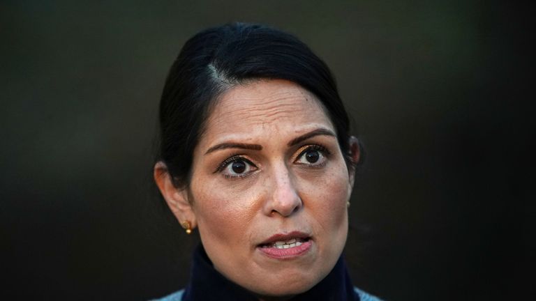 Photo de fichier en date du 28/1/2021 de Priti Patel.  Le ministère de l'Intérieur a également refusé de dire combien il a dépensé pour la caserne Napier ou combien d'argent a été remis aux entrepreneurs.  Date d'émission : mardi 6 juillet 2021.