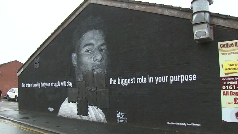 Rashford mural damaged in Manchester