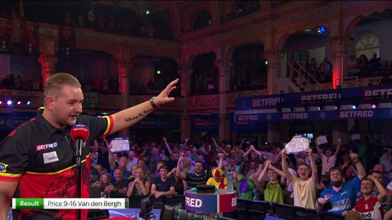 Dimitri Van den Bergh a déclaré que les jeux mentaux de Gerwyn Price consistant à se moquer de sa danse l'ont fait sourire et ne l'ont pas empêché de battre le numéro un mondial.