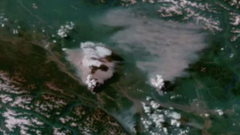 Satellite images show wildfire spread over a few days