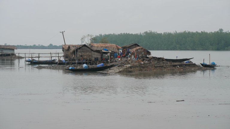 Kalabogi, the 'hanging village' on Bangladesh's south coast