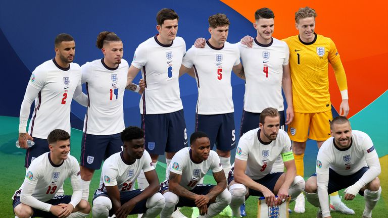 L'Angleterre a aligné une équipe diversifiée contre le Danemark en demi-finale